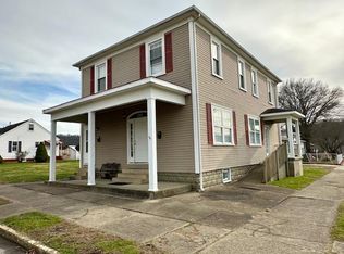 1301 9th St, Moundsville, WV 26041