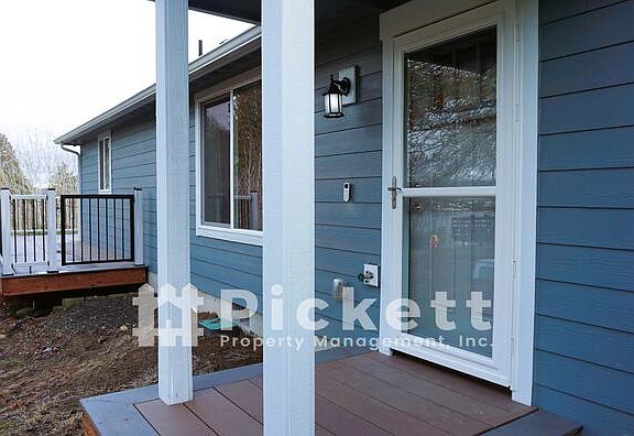 2nd image of 8823 SE Berry St