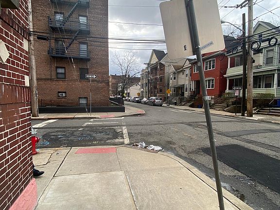 2nd image of 58 Van Reypen St #W6gchnwsb