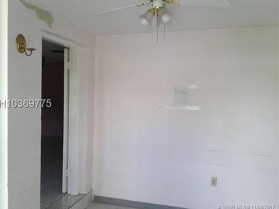 5th image of 1540 NW 130th St