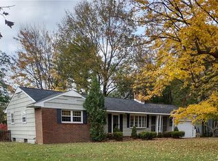 63 State St, Oneida, NY 13421