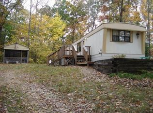 2609 N Gordon Ave, White Cloud, MI 49349