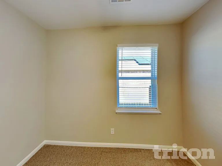 131 Mount Vernon Ln — Photo 14