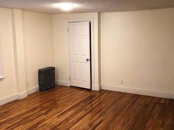 4th image of 29 Dighton St #272