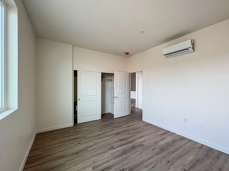 310 Palm Ave — Photo 40