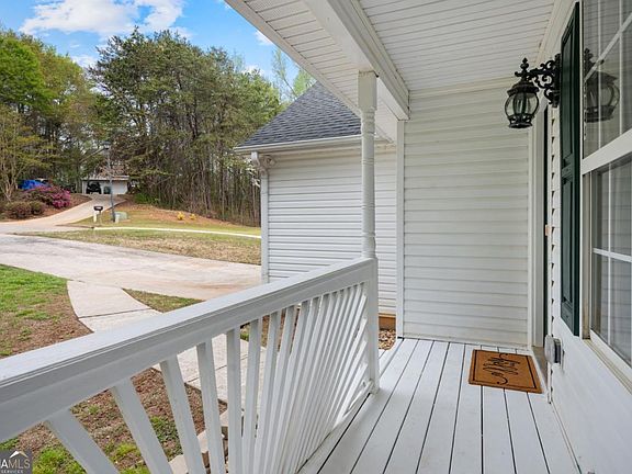 5th image of 3044 Red Rose Ln