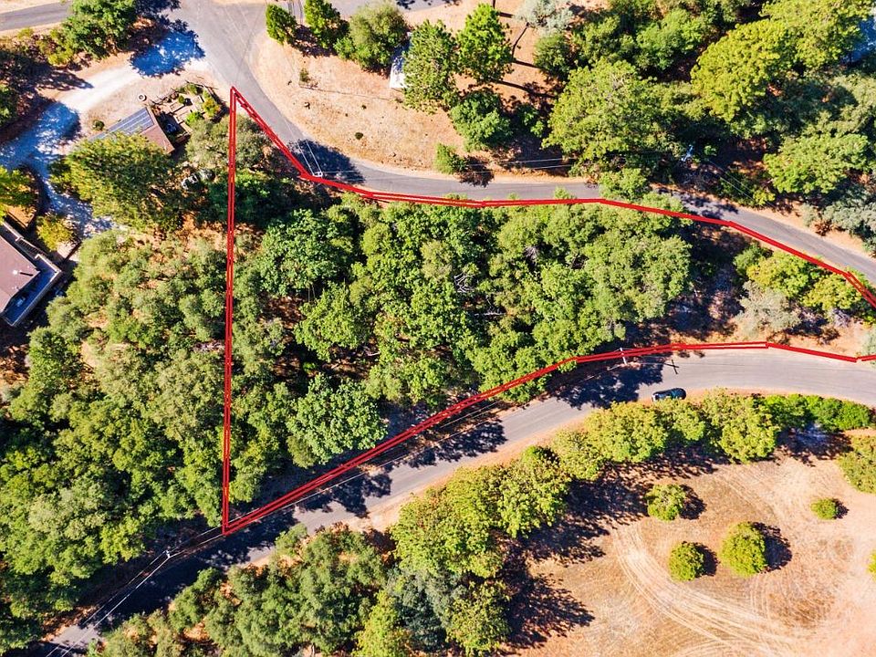 1st image of 19771 Meadowood Dr