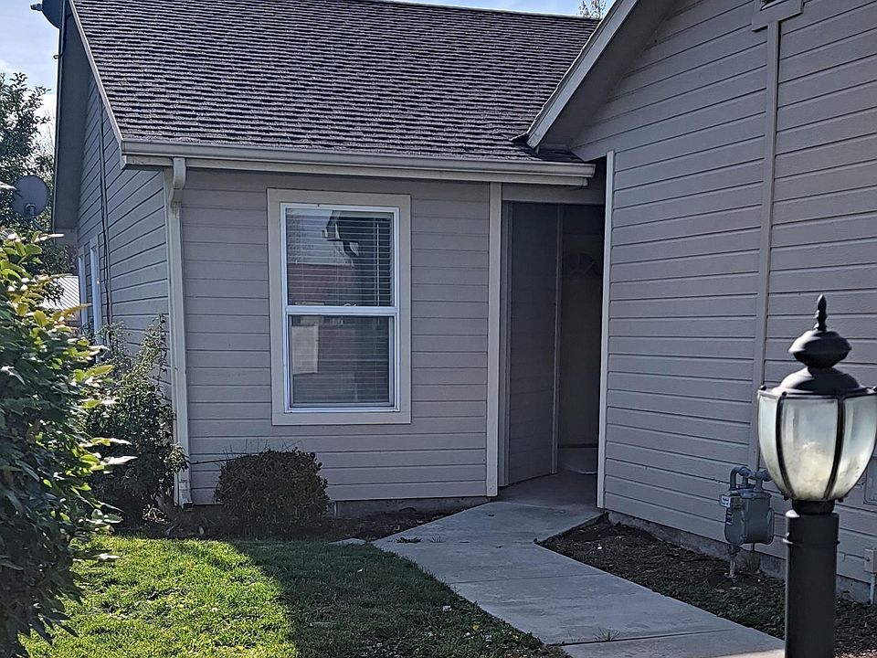 1st image of 5901 N Lakeshore Way