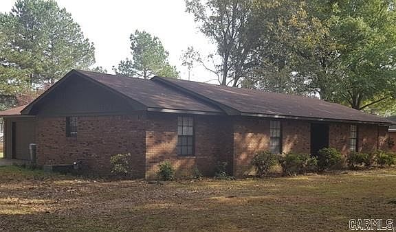 2nd image of 511 Wade St