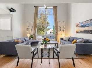 1278 Eames Grn NW, Atlanta, GA 30318