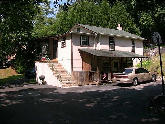 2nd image of 17 Highpoint Dr