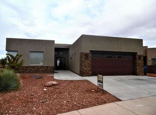 2262 Coyote Creek Rd, Page, AZ 86040