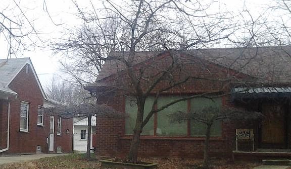 2nd image of 20001 Woodmont St