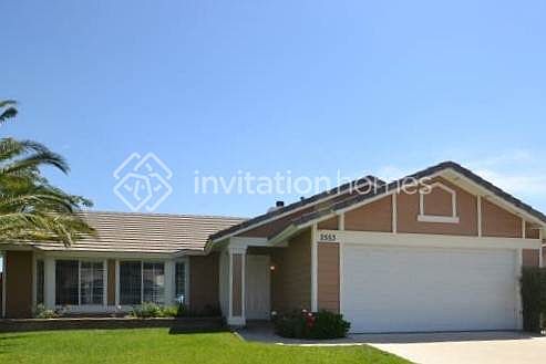 1st image of 2553 W Loma Vista Dr