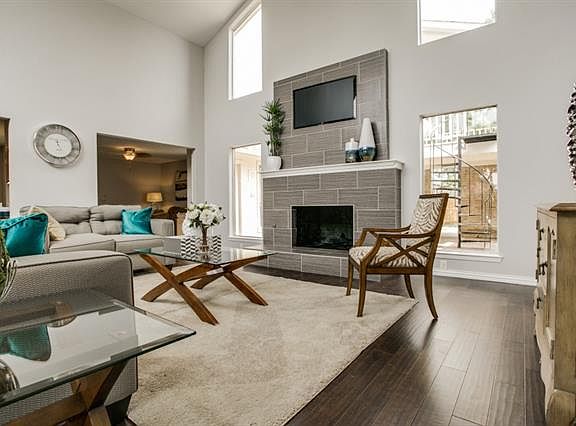 4th image of 2217 Parkhaven Dr