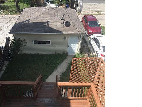 5th image of 8224 S South Shore Dr