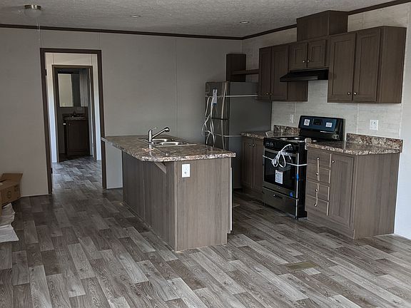 2nd image of 6543 E Hanna Ave #1a13