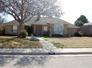 1310 Meadow Ridge Dr, Duncanville, TX 75137
