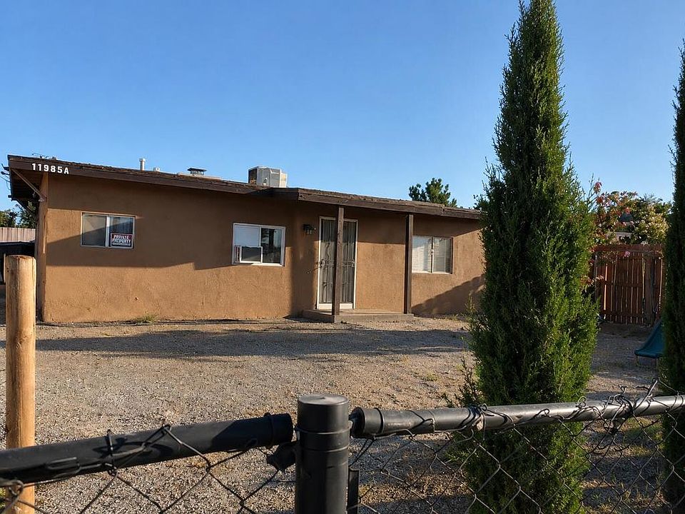 1st image of 11985 Chamberlaine Way