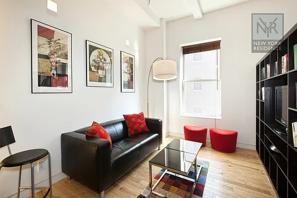 Rented by New York Residence | media 33