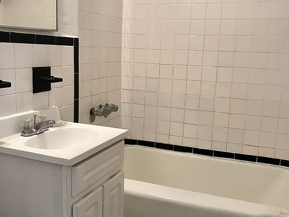 3rd image of 650 Washington St #4O