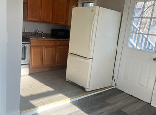 119 School St #2, Putnam, CT 06260