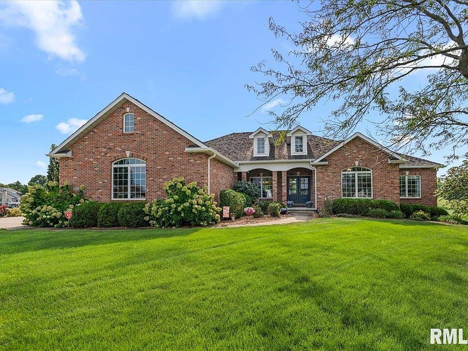 1st image of 1584 Autumn Ridge Ct