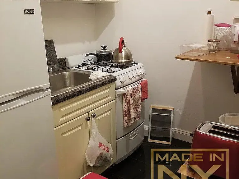 171 E 77th St #4C — Photo 2