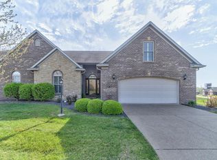 7755 Ande Dr, Newburgh, IN 47630