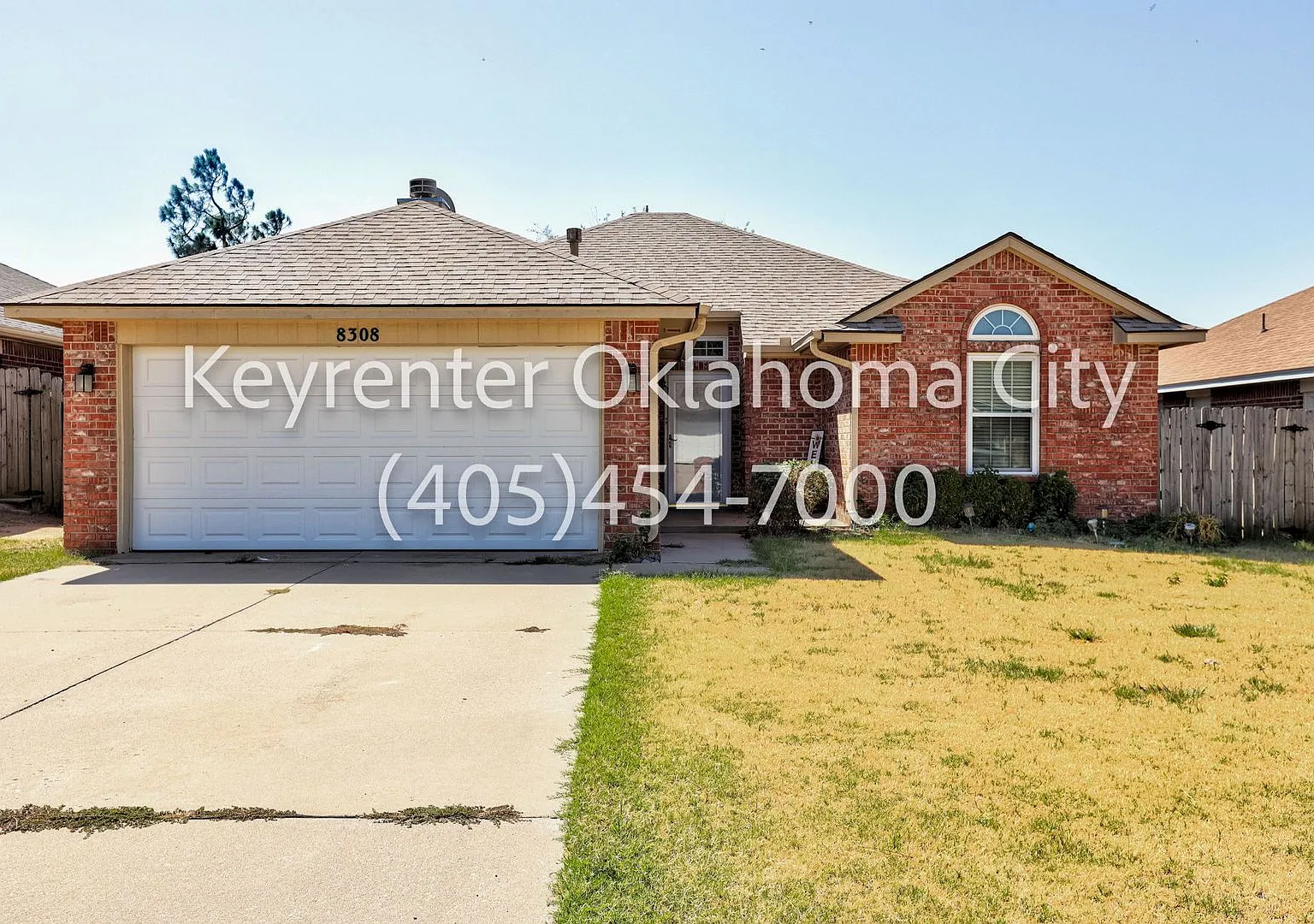 Beautiful 3 Bed 2 Bath in the Heart of OKC! — Photo 2