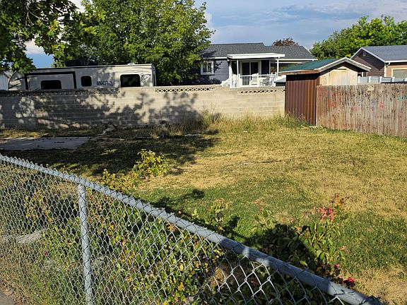 3rd image of 4689 W Delta Park Cir