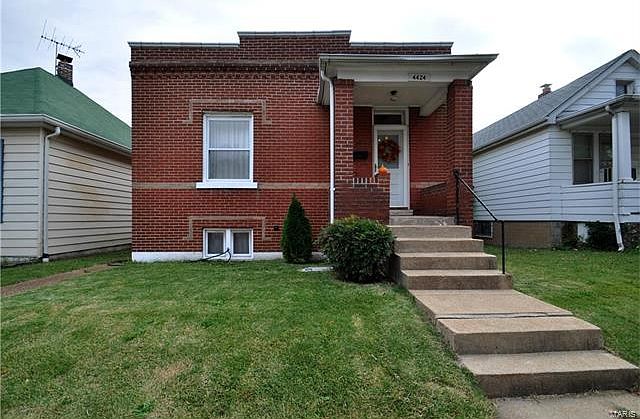 1st image of 4424 Wallace St