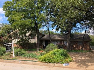 5621 Blueridge Dr, Fort Worth, TX 76112