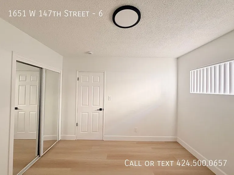 1651 W 147th St #6 — Photo 12