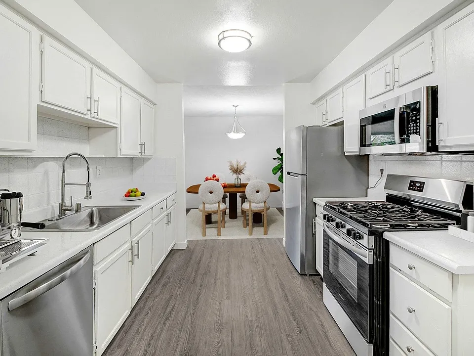 Willis Park East