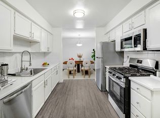 Willis Park East, Sherman Oaks, CA 91403