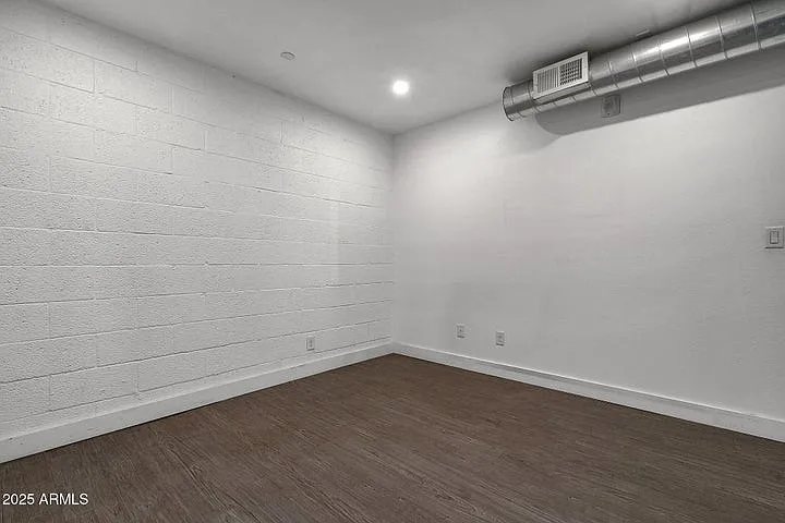 622 N 9th Ave — Photo 11
