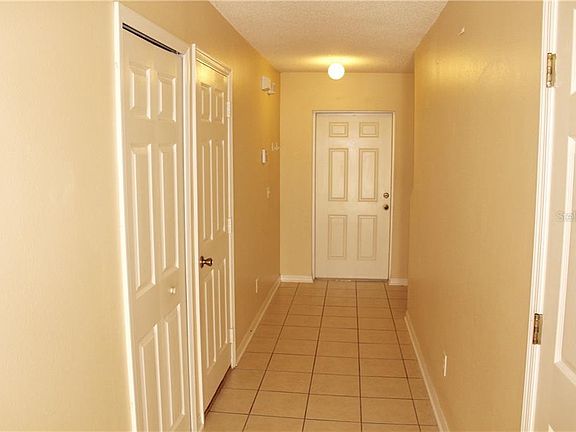 3rd image of 4531 Winding River Way