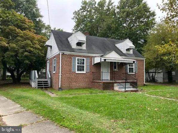 174 Chestnut St, Salem, NJ 08079