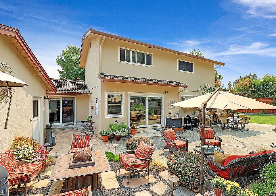 1st image of 7426 Mancini Ct
