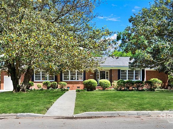 4th image of 4606 Sussex Place
