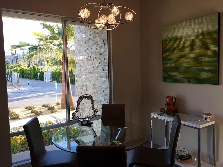 Breakfast nook