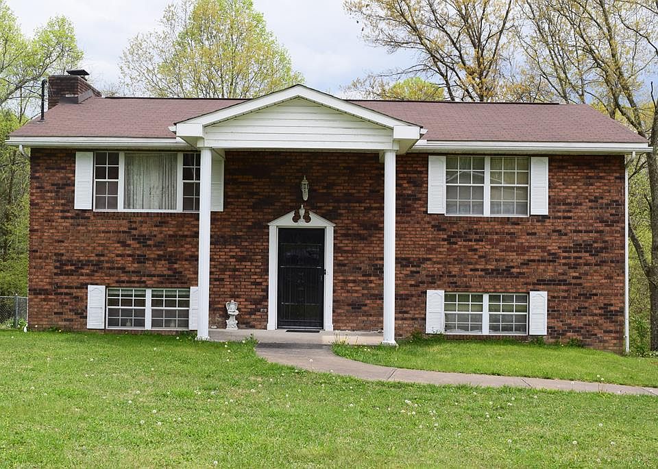 1st image of 125 Majestic Ct