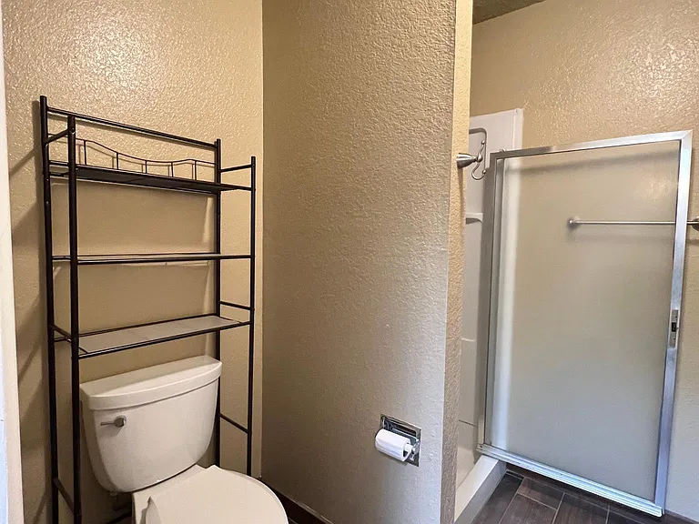 3390 Majestic Rdg — Photo 18