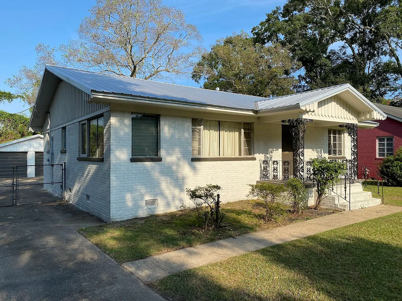 3 bed, 1500 sqft, $1,500 — Photo 1