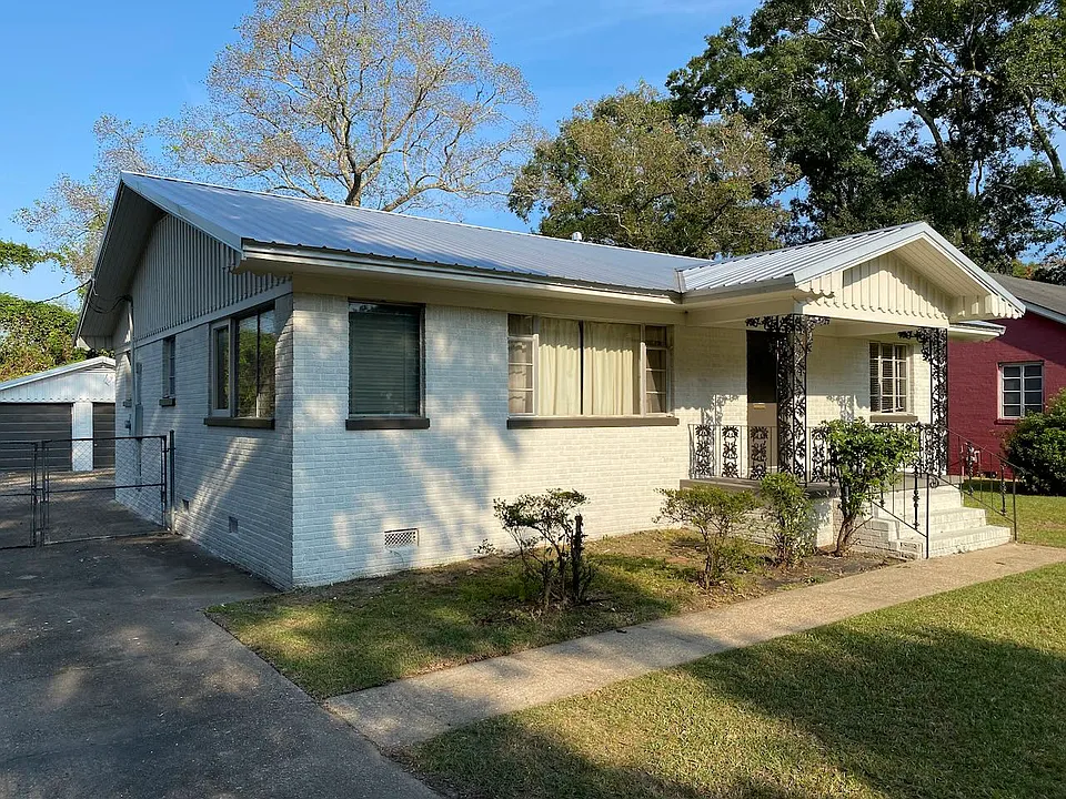 257 Del Barco Dr