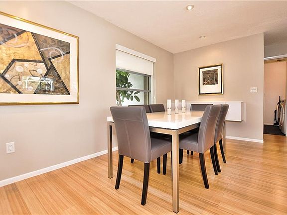 2nd image of 2526 Parisian Ct