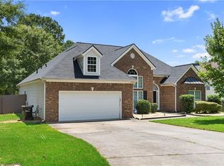 3326 Rose Garden Ct, Powder Springs, GA 30127