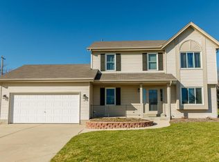 157 Baron Rd, Mukwonago, WI 53149