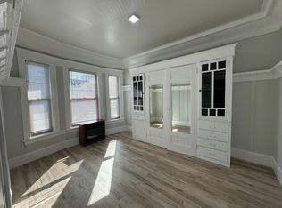 3484 18th St #1, San Francisco, CA 94110